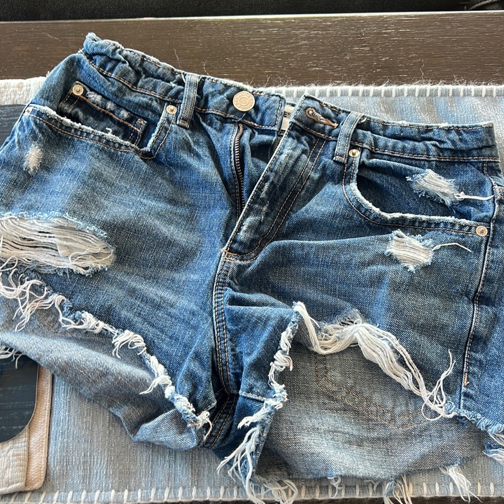 Garage shorts